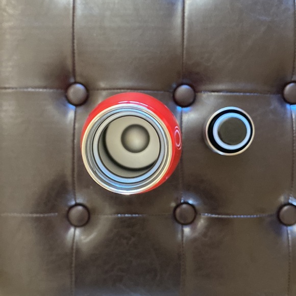 Red UWRF University of Wisconsin River Falls Metal College Water Bottle - Picture 4 of 4